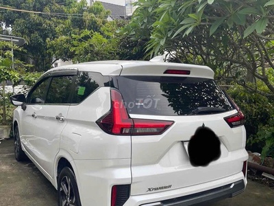 Cần bán Xe Mitsubishi Xpander Premium 2022 màu trắng, 7 chỗ, odo 85.000 km 0