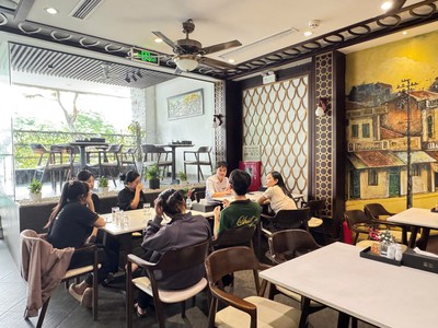 Hotel phố Nguyễn Thái Học 9 Tầng 34 Phòng 100 Tỷ 2 Thoáng PCCC GPXD Đẩy đủ 1
