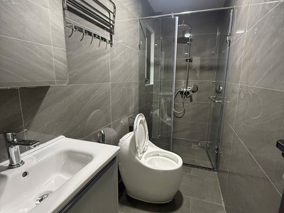 Bán 55m - 7 Tầng - 4.5m.Mặt Tiền.  Đường Bưởi   Ba Đình 4