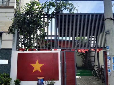 Bán đất Phú Bình Tây Nha Trang DT: 83,5m  Giá: 2 tỷ lh e Trinh 0