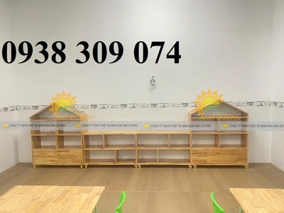 Kệ tủ gỗ trẻ em mầm non, kệ gỗ montessori cho lớp mầm non 1