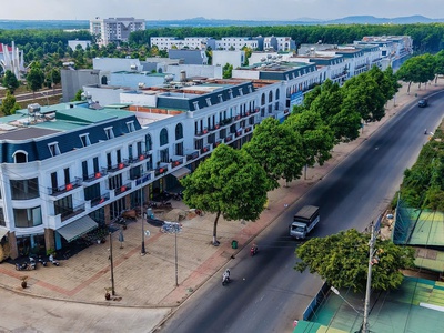 Đất nền tại khu đô thị Ân Phú, đối diện công viên trung tâm dự án 4