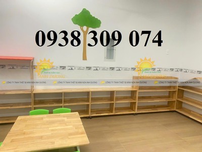 Kệ tủ gỗ trẻ em mầm non, kệ gỗ montessori cho lớp mầm non 4