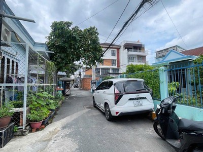 Nhà 2 mt hẻm xe hơi nguyễn văn quá - 80m2 vuông a4 - giá chỉ 4 tỷ ở ngay 0