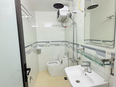 Bán nhà đẹp ngõ 112 ngọc khánh   ba đình   lô góc 2 mặt thoáng 4