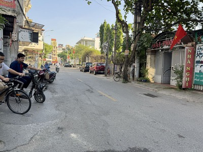 Bán Đất Mặt Phố Hoa Lâm 100m2: Đất Vàng Kinh Doanh, Sát Đường Ngô Gia Tự 6