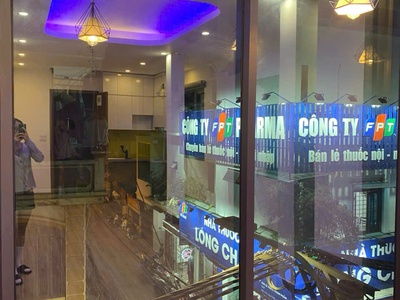 Cho thuê phòng 33m giá 4.5 triệu/ tháng tại Phúc Tân Quận Hoàn Kiếm Hà Nội, ô tô đỗ 3