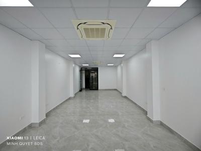 Cho thuê mặt bằng đẹp, trung tâm phố Hai Bà Trưng - 300m2 sàn - ngang 8m - giá thuê 50 tr/tháng 2