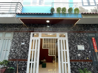 Bán nhà riêng gần chợ Mỹ Hạnh Nam 44,5m2 có nội thất ở bản đầy đủ 415tr 0