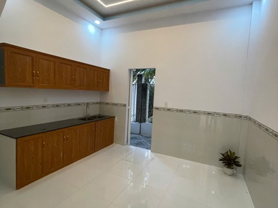 Bán nhà riêng gần chợ Mỹ Hạnh Nam 44,5m2 có nội thất ở bản đầy đủ 415tr 3