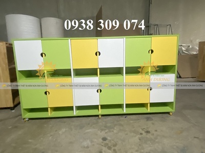 Tủ cặp dép mầm non 8 ô, tủ đựng balo mầm non 4