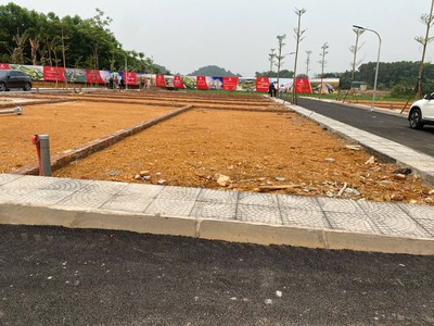 Chỉ nhỉnh 3 tỷ. sở hữu 1 lô đất, gần đại học quốc gia, công nghệ cao, hoà lạc. 0