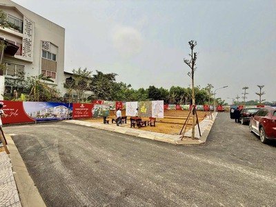 Chỉ nhỉnh 3 tỷ. sở hữu 1 lô đất, gần đại học quốc gia, công nghệ cao, hoà lạc. 1