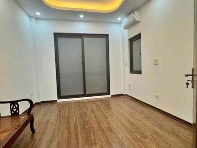 Nhà mới đẹp phố Ngô Sỹ Liên gần ô tô lô góc 26m2 x 5T ngõ thông, hơn 6 tỷ 4