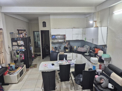 L2419   vua dòng tiền nơ trang long 1