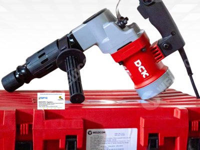 Máy Đục Bê Tông DCK KZG6S 1050W Hiệu Suất Mạnh Mẽ Cho Công Trình Xây Dựng 0