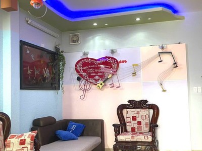 Mặt tiền nguyễn chí thanh, đường 10.5m gần cầu sông hàn, 123m2, 4 tầng kd, giá tốt 0