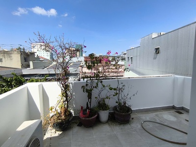♪ nhà kiệt 3m phạm văn nghị, 3 tầng đúc như mới, chủ xây ở cực chắc, 4 tỷ nhỉnh 4