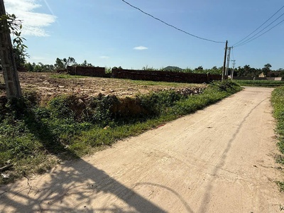 Chỉ 1,8 tỷ dt lên tới 500 m có 120 m đất thổ cư còn lại là đất vườn giá còn chưa đến 2 tỷ - tại 4