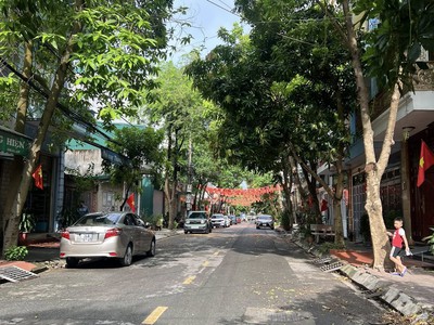 Bán đất mặt phố Nguyễn Trác Luân, ph Phạm Ngũ Lão, TP HD, 80.7m2, mt 4m, 4.x tỷ, trung tâm 1