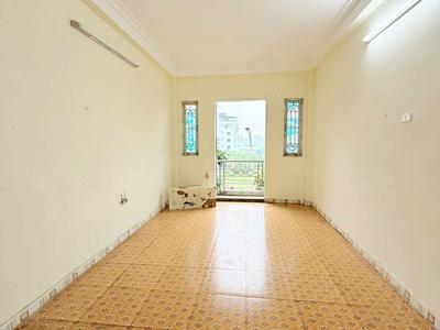 Bán Nhà Phân Lô TĐC Thanh Am: 40m2, Nhà 4 Tầng - Ô Tô Tránh - Kinh Doanh - View Thoáng 2