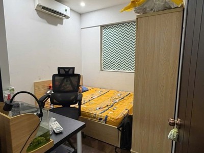 Căn hộ chung cư gần Ngã Tư Sở gần phố ô tô 72m2 tặng nội thất xịn nhà đẹp ở ngay, 6.x tỷ 4