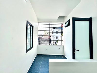 Bán nhà độc lập có sân cổng tại Lê Lợi siêu hiếm 2