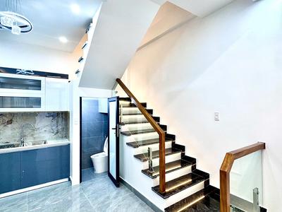 Bán nhà độc lập có sân cổng tại Lê Lợi siêu hiếm 7