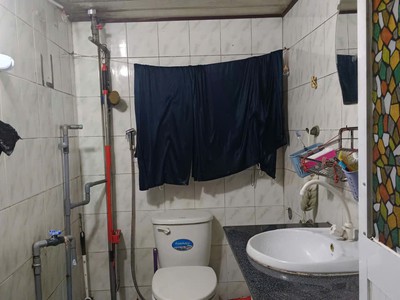 Cho thuê căn hộ lầu 3 chung cư số 1, đường Nghĩa Phát 4