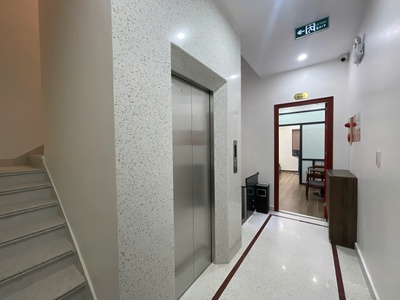 Cho thuê cả toà căn hộ mặt đường Văn Cao, DT: 90m2, 6 phòng căn hộ. 9