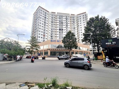 Căn hộ 2pn, 2wc giá tốt bán gấp tại blue sky tower hqc bình trưng đông q2, tp.hcm 2,5ty full phí 0