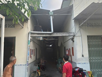 Bán gấp nhà trọ 12 phòng ngay khu Việt Kiều 300m2 shr giá 1 tỷ 3 5