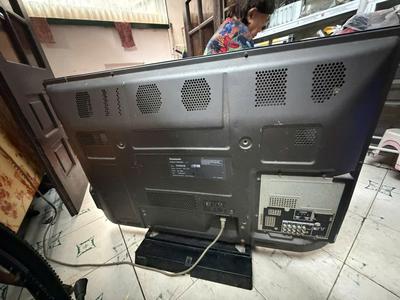 Bán tivi Panasonic plasma th-p42c10s đang dùng tốt hình thức còn đẹp 2