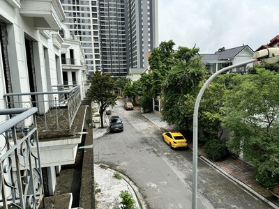 Bán shophouse Hải Phát Trâu Quỳ Gia Lâm 90m2, đường 13m, sát Ủy ban xã và Hồ điều hòa 3