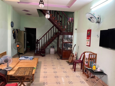 CHO THUÊ NHÀ NC Đường 17, P. Llinh Trung NỘI THẤT 2PN 2WC 8 Tr/tháng 2