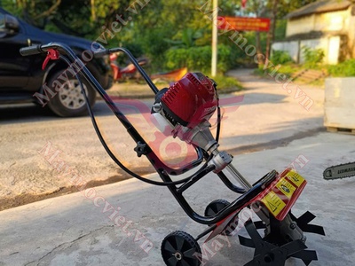 Máy sạc cỏ vuông 4 thì GX35 đẩy tay 2