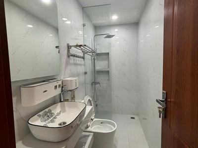 Bán căn hộ cao cấp 18T1 Lê Văn Lương Trung Hòa Nhân Chính 116m2 căn góc 3 ngủ giá 10 tỷ 9