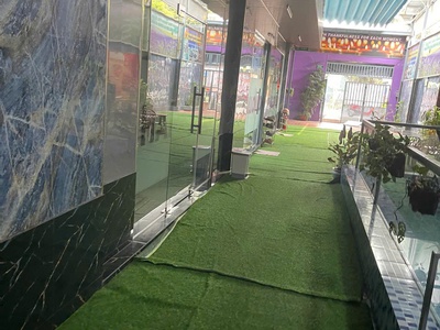 Sang nhượng mặt bằng kinh doanh diện tích lớn có hồ bơi giá cực tốt tại thủ đức 3
