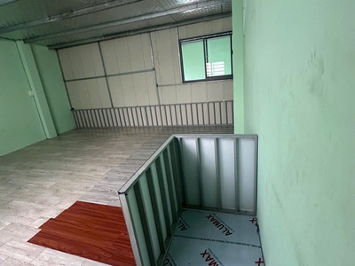 Cho thuê nhà nguyên căn mặt tiền đường rạch bà tiếng vị trí thuận lợi, kinh doanh tốt. 4