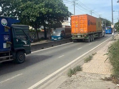Giá chỉ 10 tỷ kho mặt tiền nguyễn văn bứa đang có dòng tiền 1