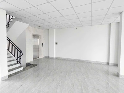 Cho thuê tòa chdv/ vp mặt tiền 15m tân thuận q7 8x25 6 tầng giá 120tr/th 2