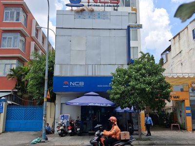 Bán Hoặc Cho Thuê Nhà Mặt Tiền Lạc Long Quân P.10 Quận 11 1