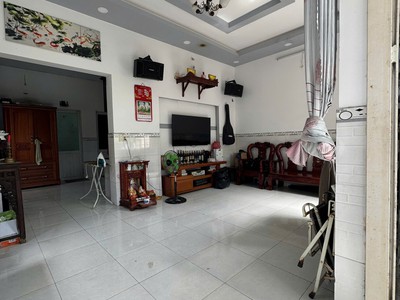 Chỉ 4 tỷ có ngay nhà vườn 200m2 - Đông Thạnh, Hóc Môn - Lô góc, xe hơi trong nhà 1