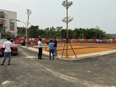 Cần bán nhanh lô đất 100m2, mặt đường ql21a giá nhỉnh 3 tỷ. 2