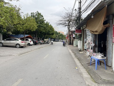 Bán đất mặt phố Ngọc Trì: 119m2, mặt tiền 6m, đường 12m, đỗ xe ngày đêm, sát chợ Đồng Dinh, hồ Ben 2