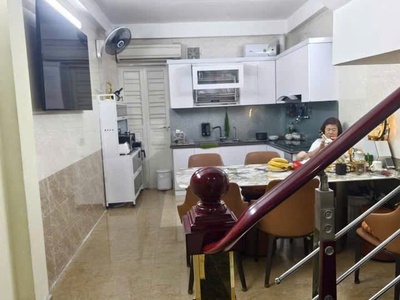 Nhà 4 tầng Trại Chuối, Thượng Lý, Hồng Bàng cách Bãi Sậy 50m ngõ 4m, giá 3,3 tỷ 3