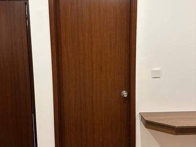 Cửa composite cho phòng ngủ - Giải pháp chống công vênh, mối mọt, ngấm nước 2