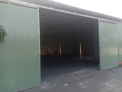 Chính Chủ Cho Thuê Giá Rẻ Kho Xưởng Diện Tích Lớn 300m2 Xe Tải Vào Thoải Mái Huyện Hóc Môn 1