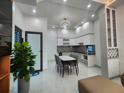 NHÀ ĐẸP Ô TÔ ĐỖ CỬA ngay Chung cư Quỳnh Hoàng - Nam Sơn 5