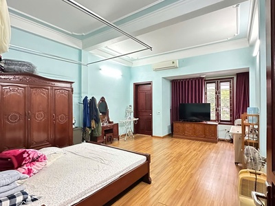 Bán biệt thự liền kề 90m2 tại trần lãm, tp. thái bình, 4 tầng, hướng đông nam, giá 7.x tỷ. lh: 2